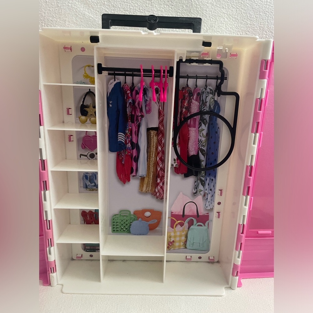 Gently Used Barbie Ultimate Closet - Picture 5 of 7